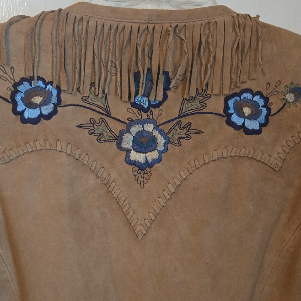 Double D Ranch Beige Leather Jacket with Blue Floral Details - Picture 14 of 16